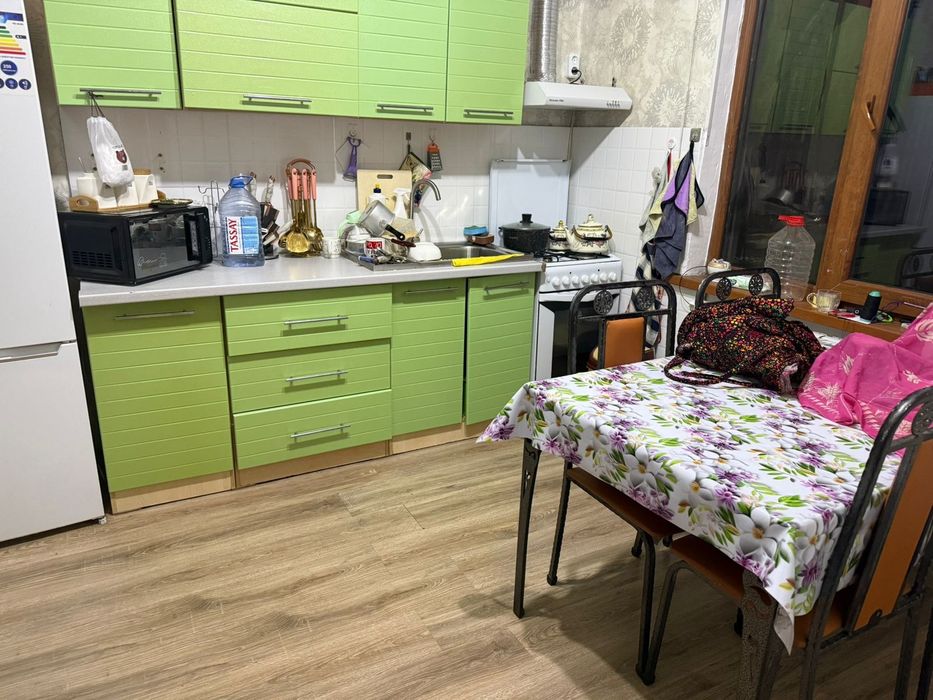2 бөлігі квартира жалға беріледі