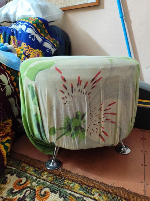 пуфик в отличном состоянии