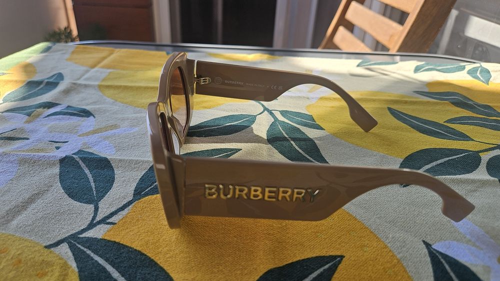 Оригинални дамски очила BURBERRY