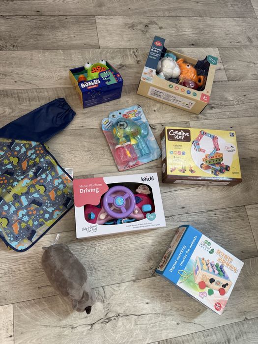 Игрушки новые пакетом конструктон развивающие для ванны