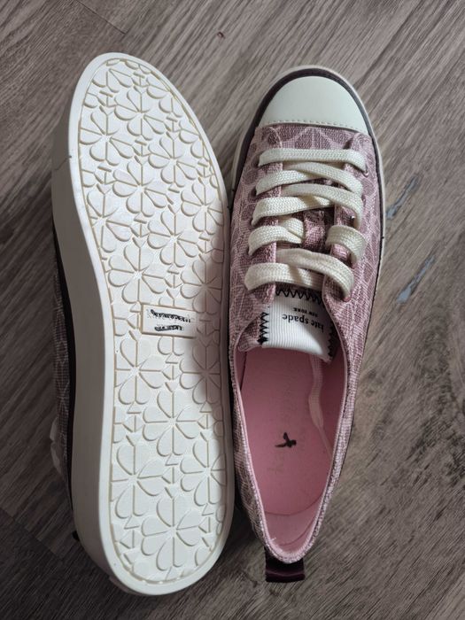 Нови 37 номер пролетни дамски обувки