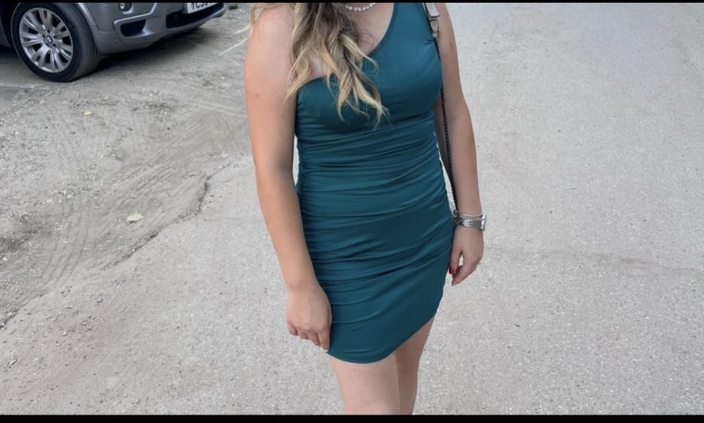 Rochie elastica