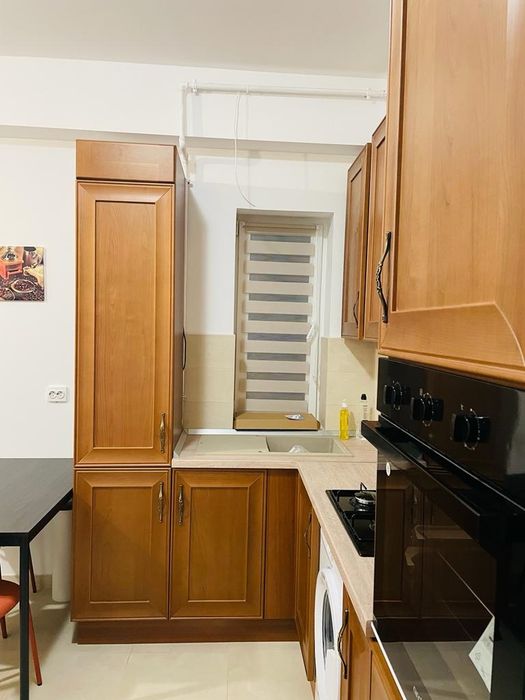Inchiriez APARTAMENT 2 Camere