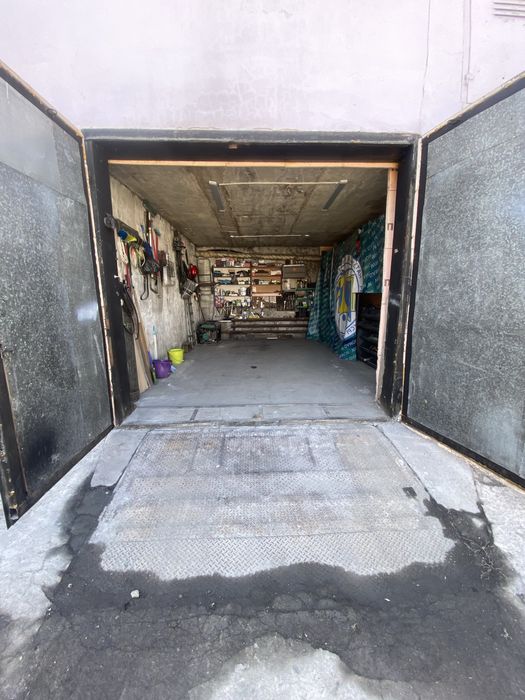 Продаются два дома с магазином