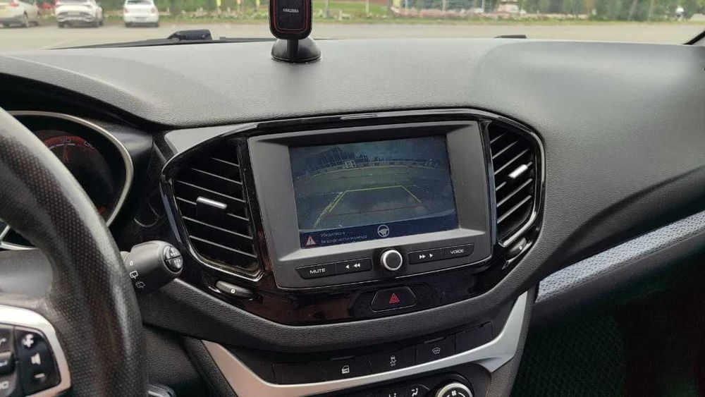 Продам машину Lada Vesta SW Cross 2021г.