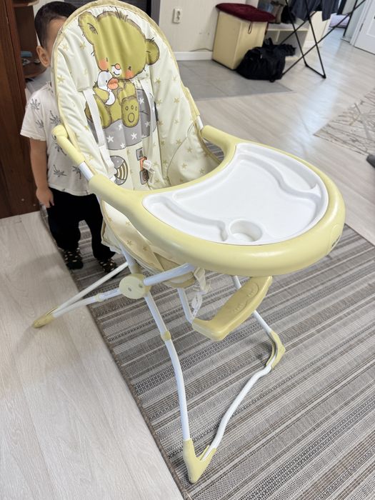 Продам стульчик для кормление