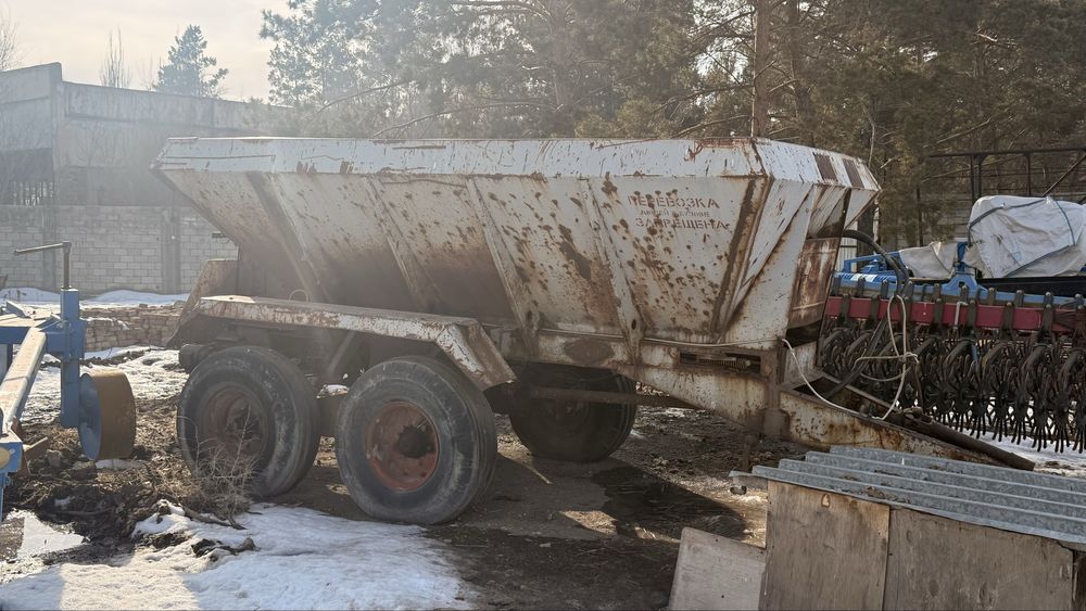 Разбрасыватель Минеральных Удобрений (РУМ)