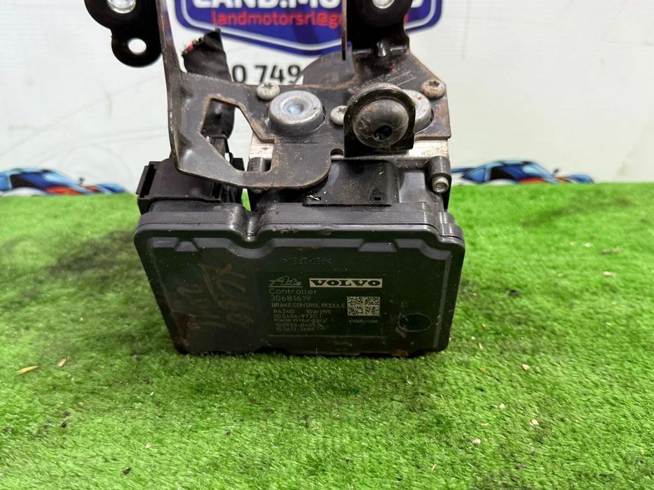 POMPĂ ABS VOLVO XC60 2011 2.0 DIESEL SUV COD OEM P30681619 8G9N-2C405-AC 30681619 2010-2014