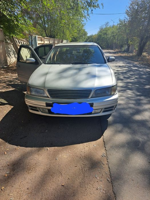 Продам ниссан максима