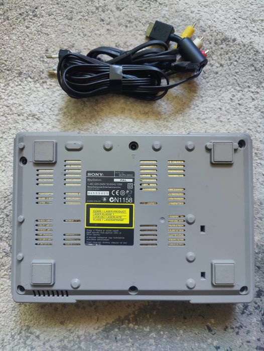 Vand Play Station 1