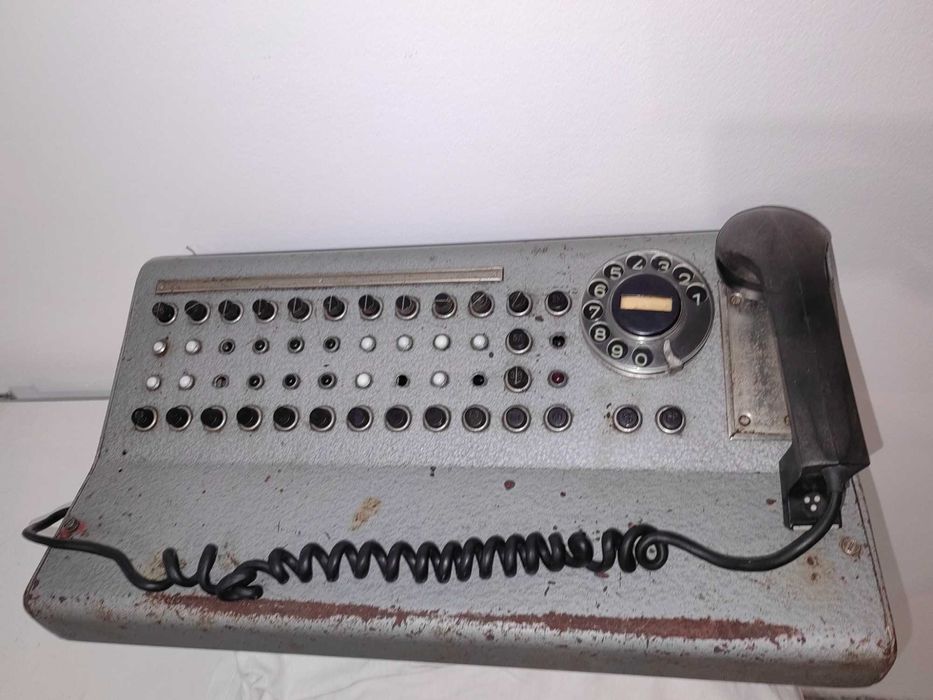 Колекция от ретро телефони