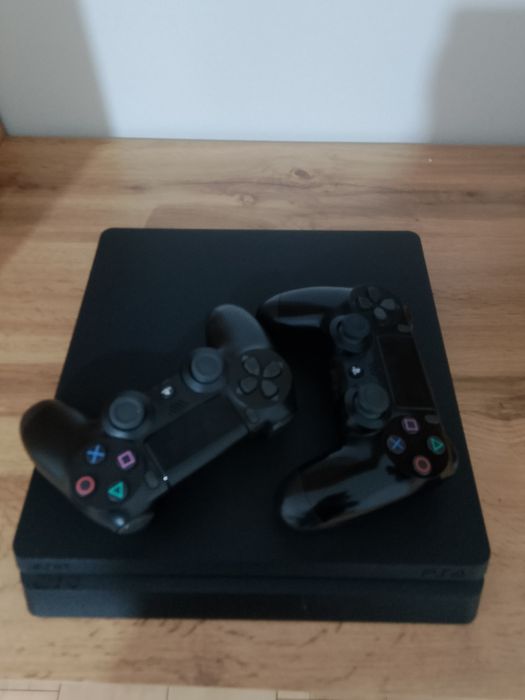 PlayStation 4 слим, Плейстейшн 4 слим