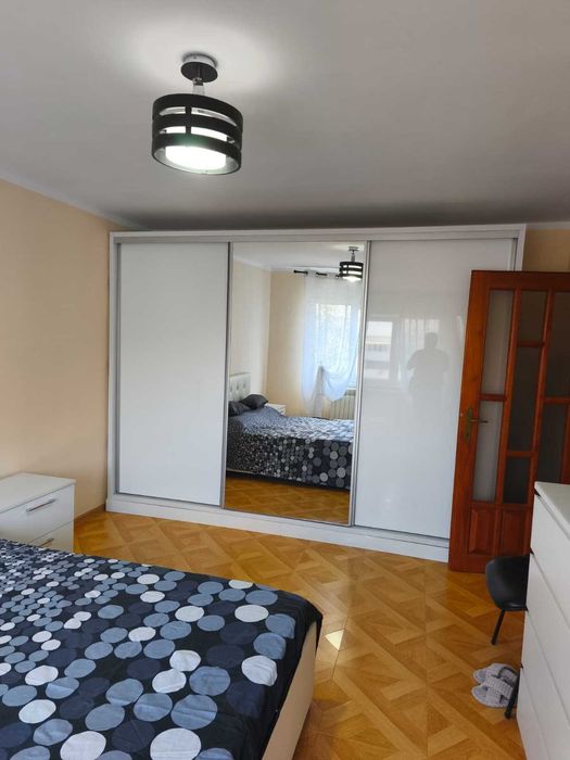 Apartament 4 camere complet mobilat