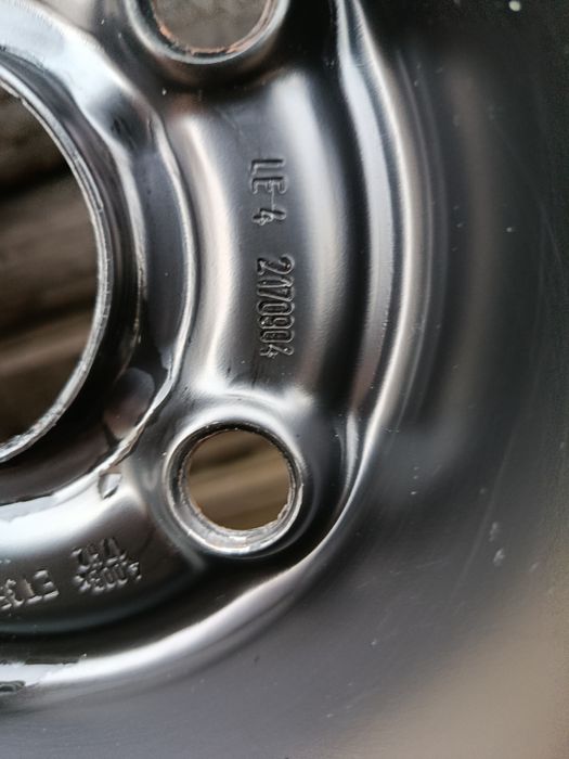 Резервна гума тип патерица за Ауди 17 цола  5х112