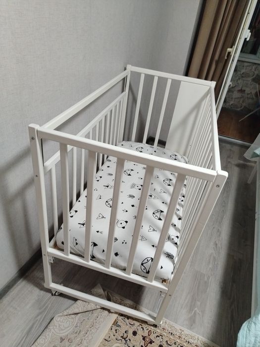 Манеж детский на колесах