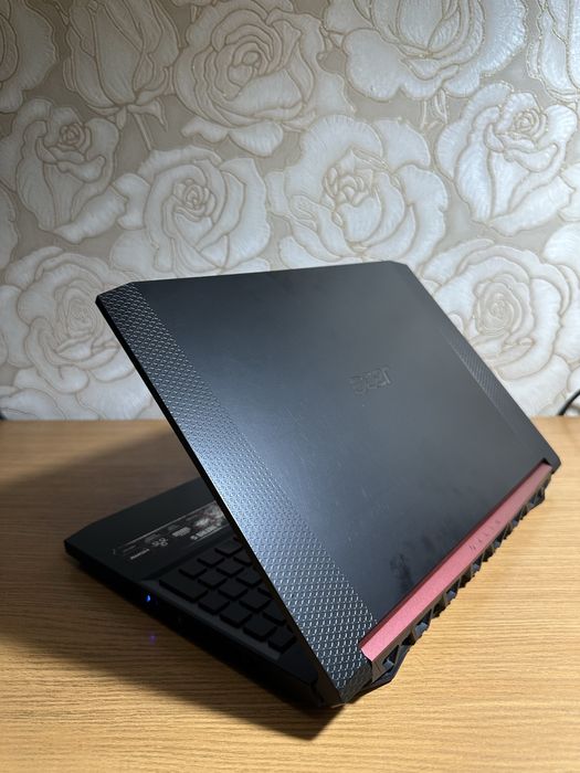 ACER NITRO 5 — игровой ноутбук