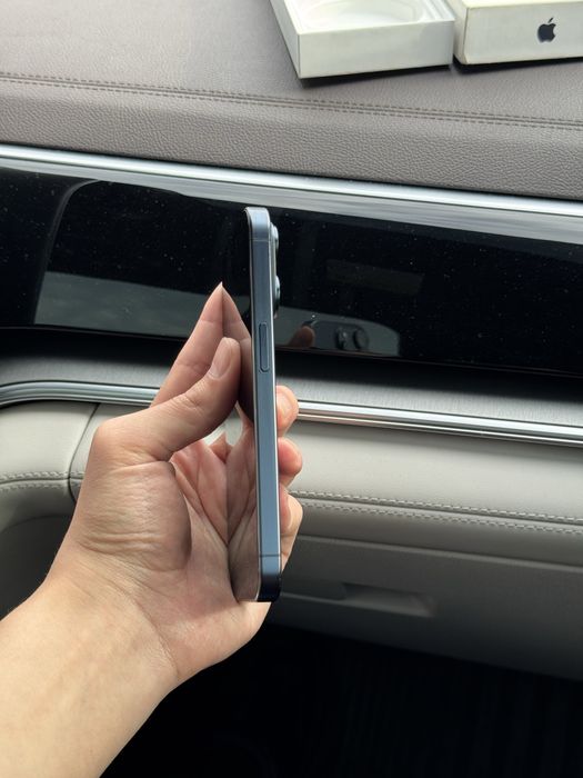 iPhone 15 Pro 128gb 90yomks ideal srochni