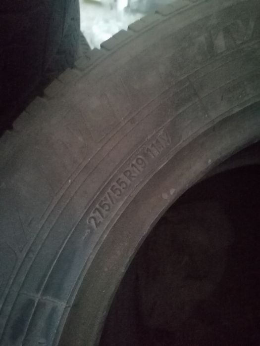 Продам шины размер 19