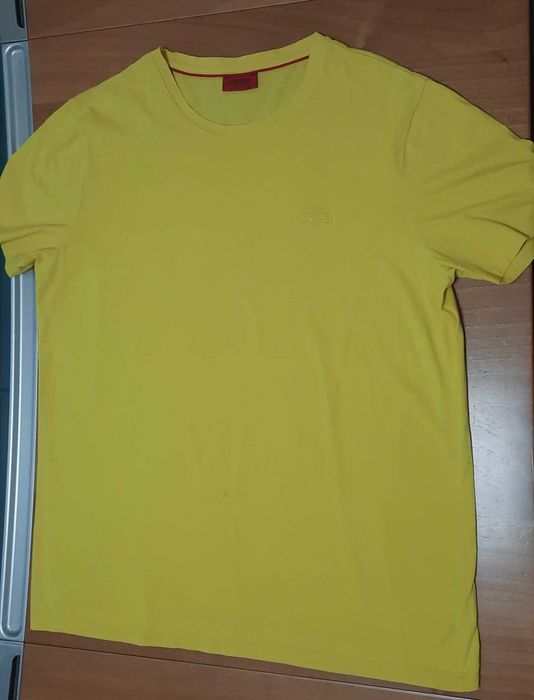 Hugo Boss-Много Запазена