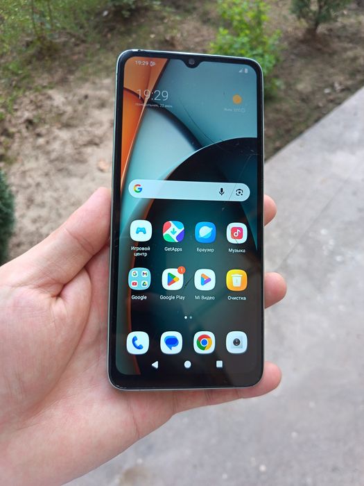 Redmi A3 sotiladi