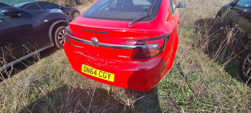 Opel insignia, на части.