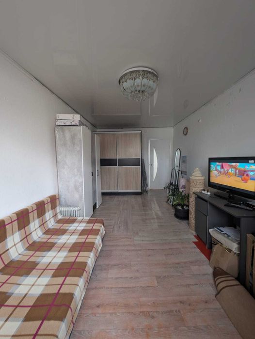 Срочно продам дешево 2к квартиру 9200