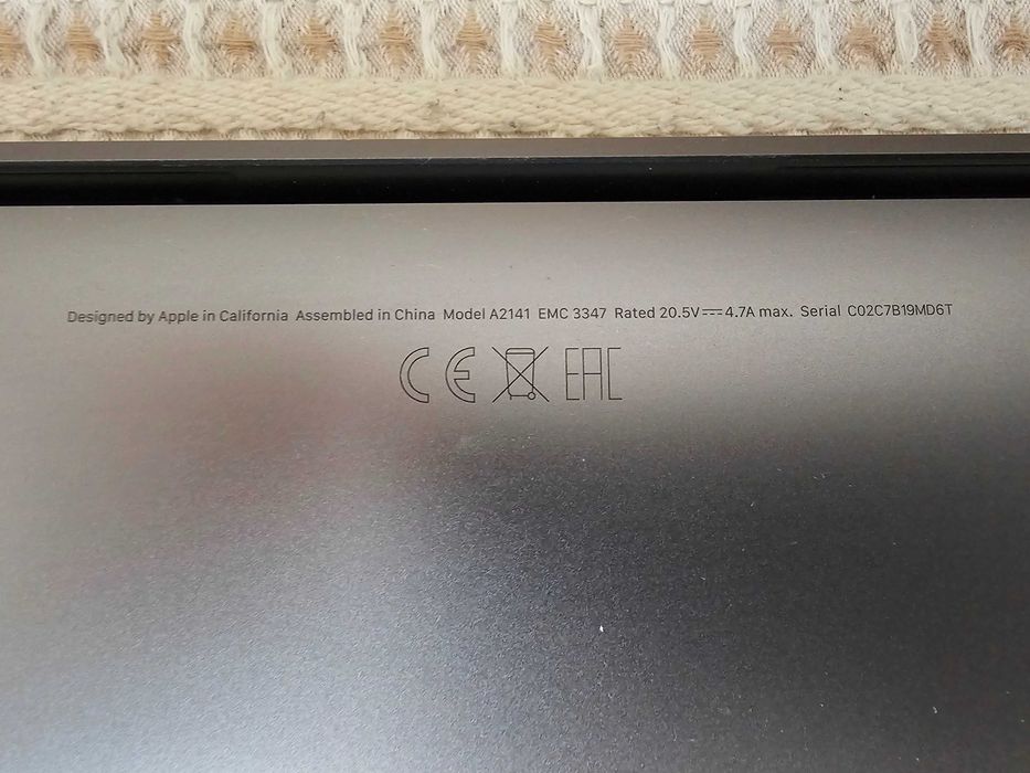 Macbook Pro 16 инча, модел 2019