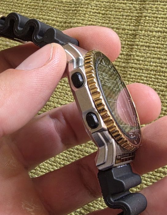 Ceas Citizen Windsurfing D120-312554 Y Japan Digital LCD Electronic