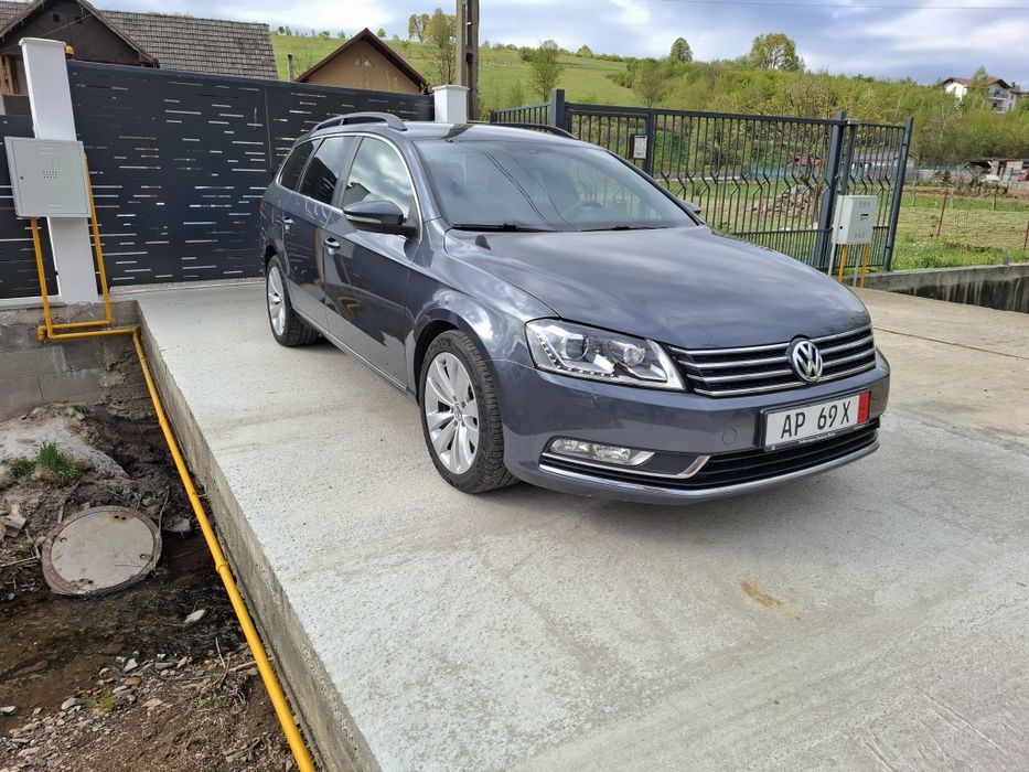 VW Passat/2013//Automat/Navigatie/Xenon/Interior sport/Germania/Euro 5