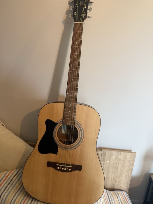 Ibanez акустична китара