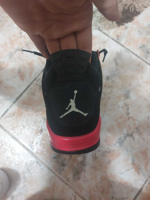 Jordan 4 Red Thunder