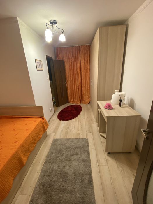 Inchiriez garsoniera