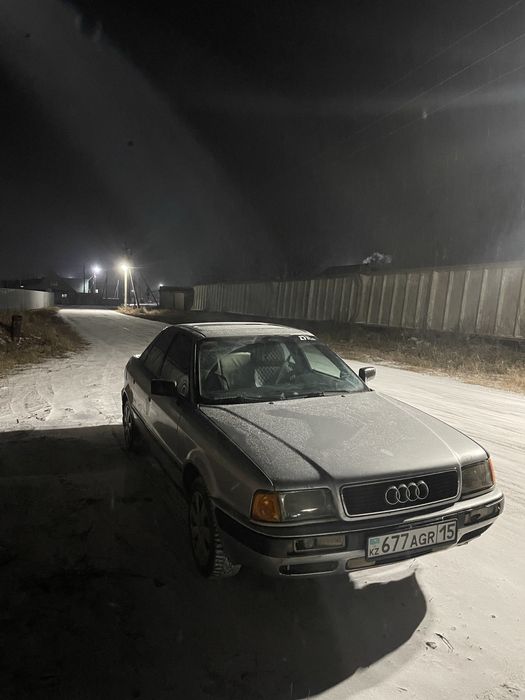 Продам Audi 80 B4