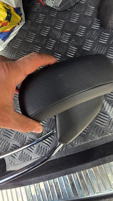 Подглавници W204 Мерцедес/Mercedes