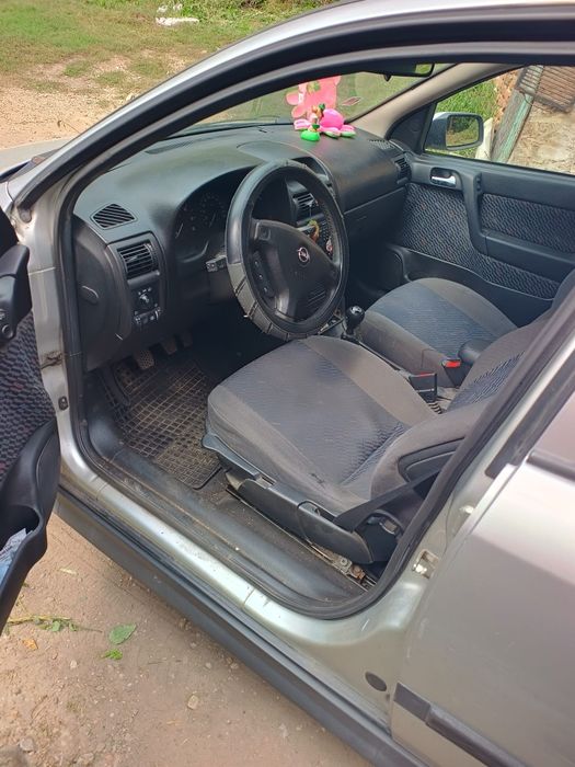 Opel Astra G Berlina