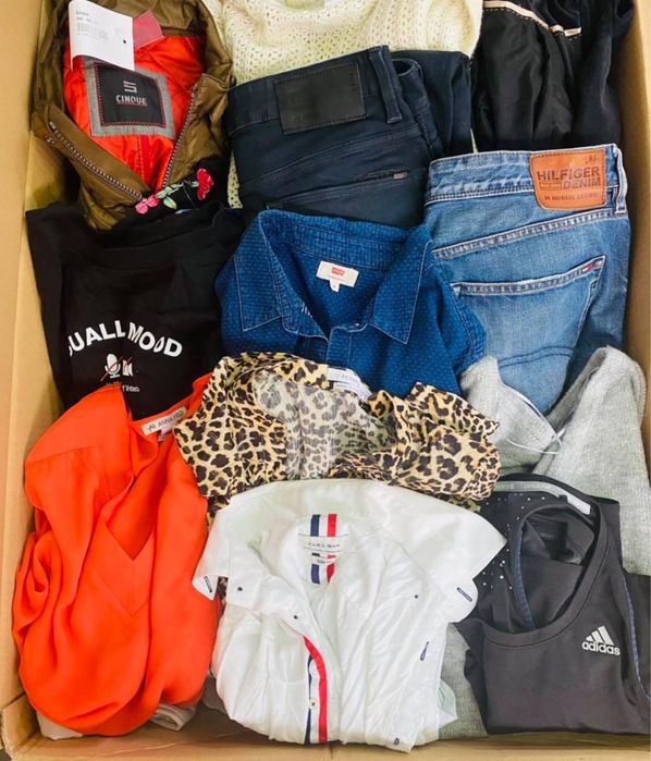 Loturi haine de firma