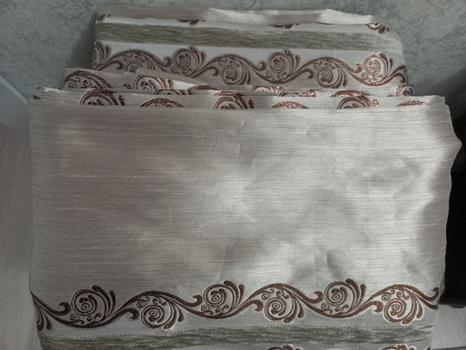 Шторы  и тюль разные