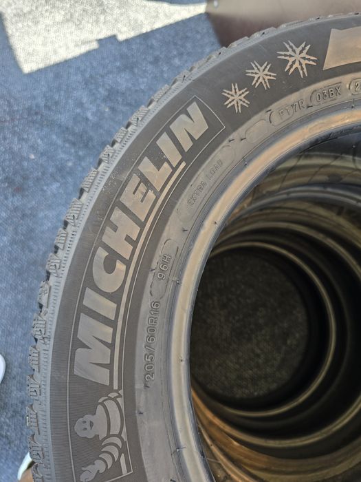 205 60 16 michelin m+s