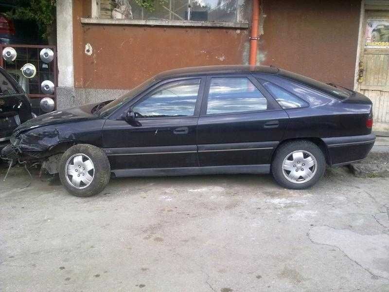 Рено Сафран 2.5i 20V / Renault Safrane 2.5i 20V на части