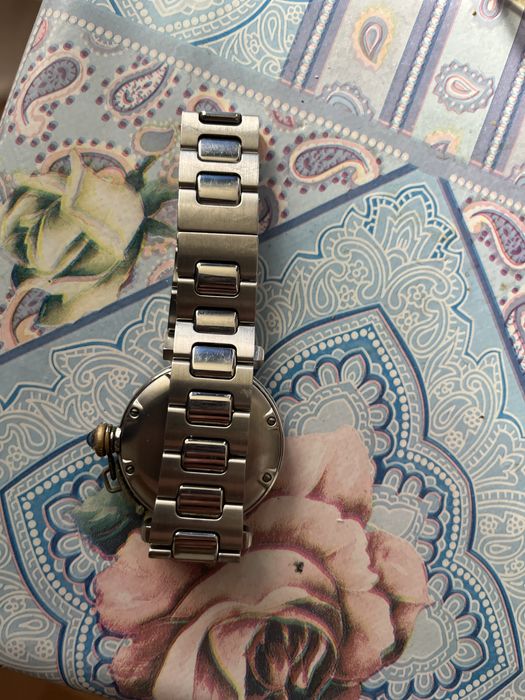 Ceas, cartier de vanzare  mai multe detali la telefon