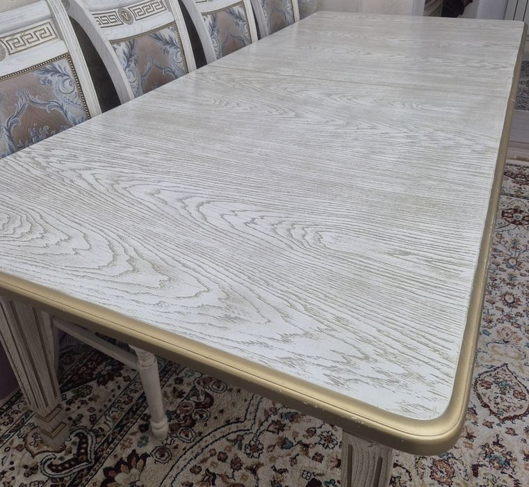 Продам б/у стол 3м