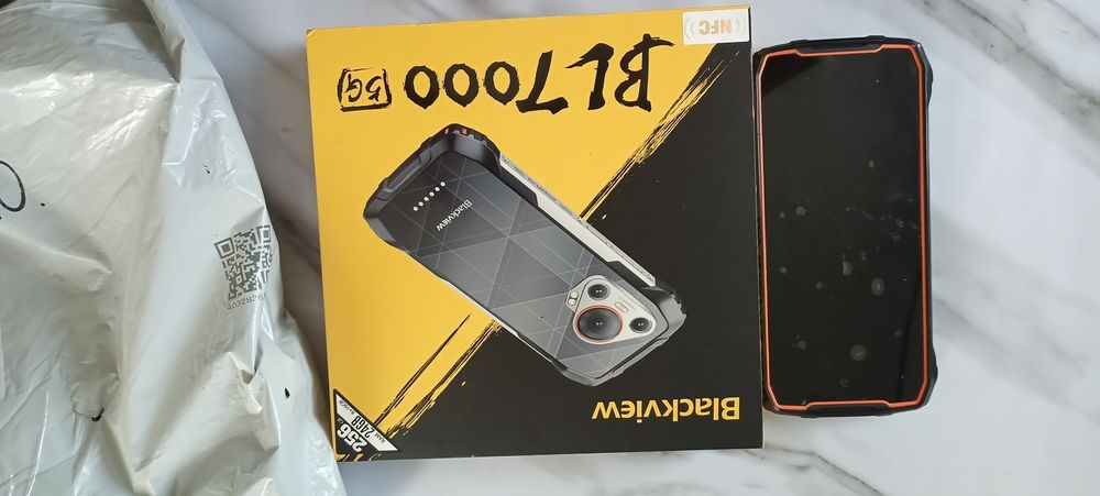 BLACKVIEW BL7000 новый