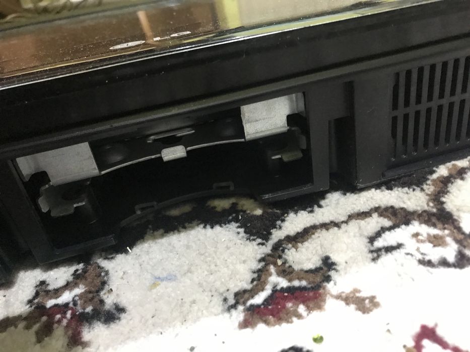 продам телевизор лджи LG