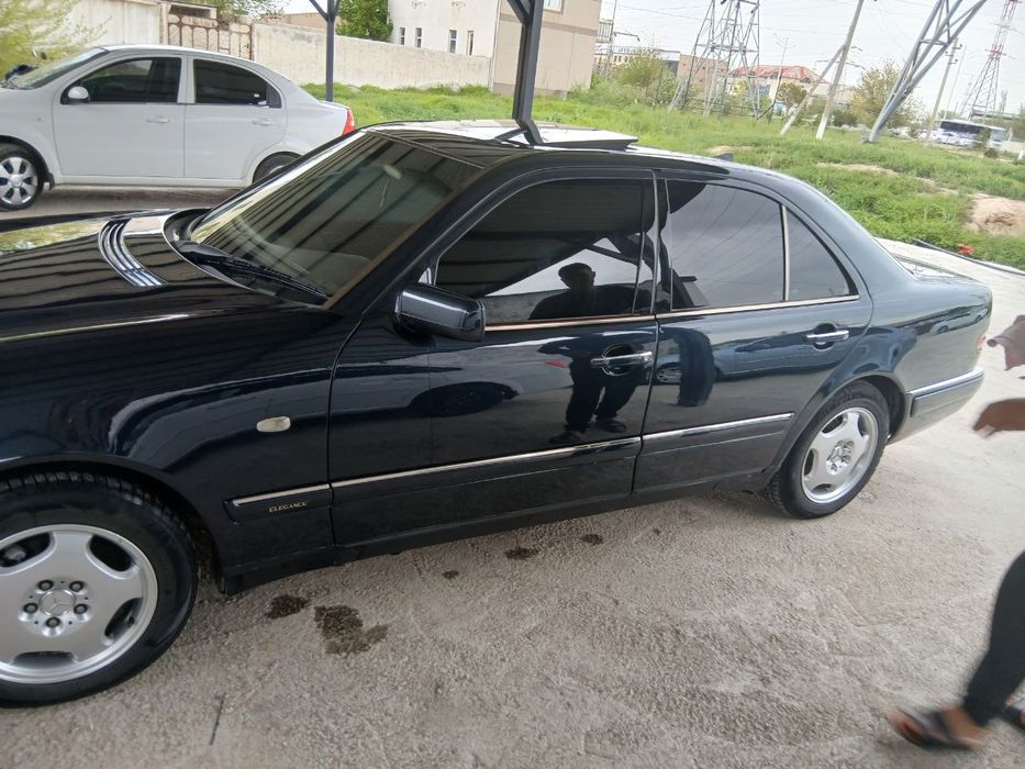 Мерседес бензс w 210