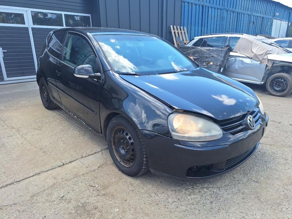 Dezmembrez Volkswagen Golf V 1K1 2003 1.9 Tdi Bkc 77Kw|105Hp