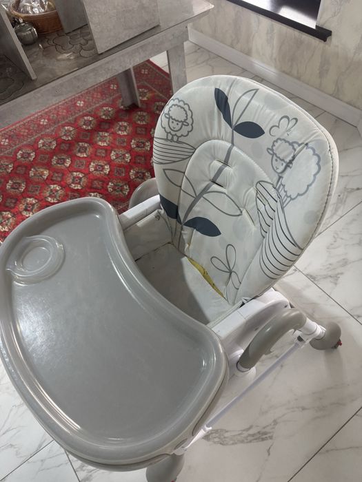 Детский стулчик для кормления