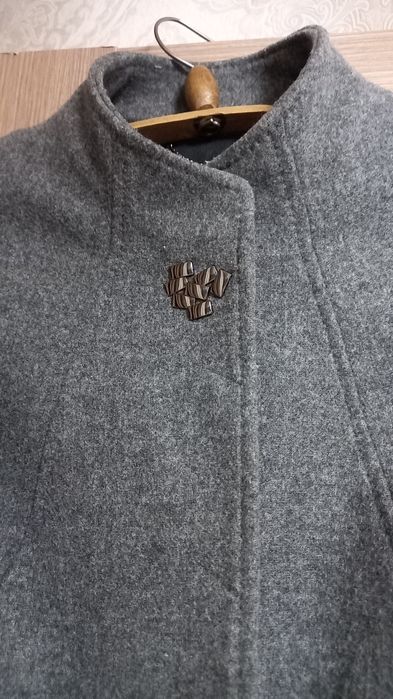 Женская одежда, пальто осеннее