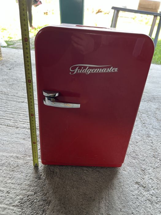 Mini frigider / frigider auto / frigider camping