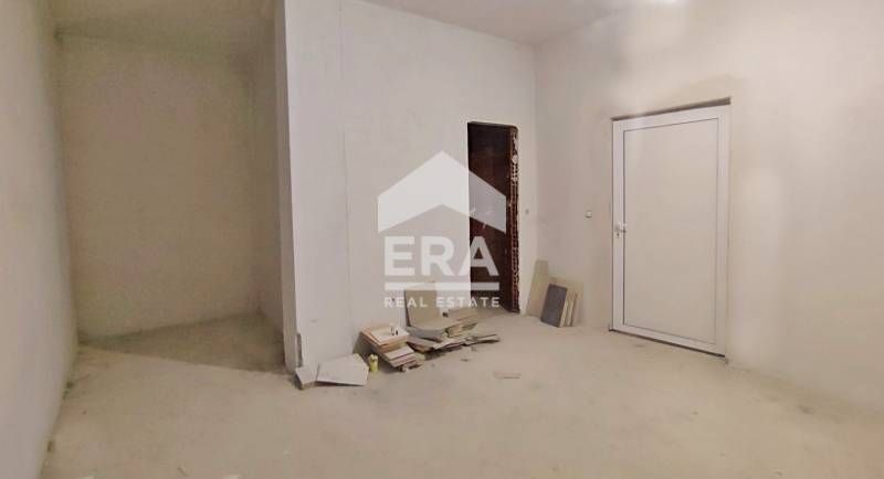 Ексклузивно! Търговско помещение в центъра на Благоевград!