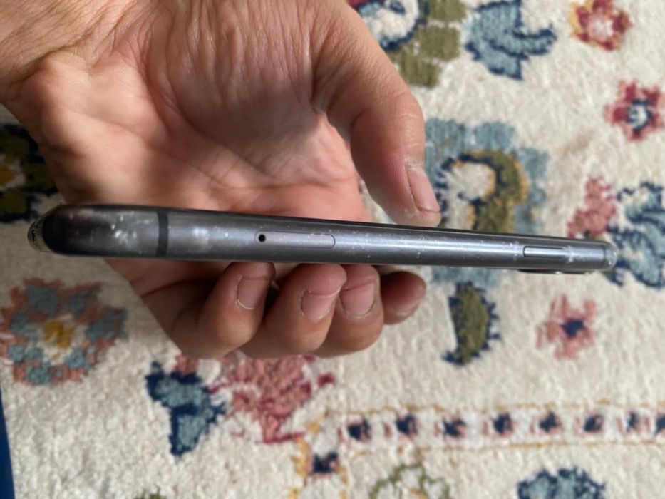 Айфон 11 сатылады 128 гб